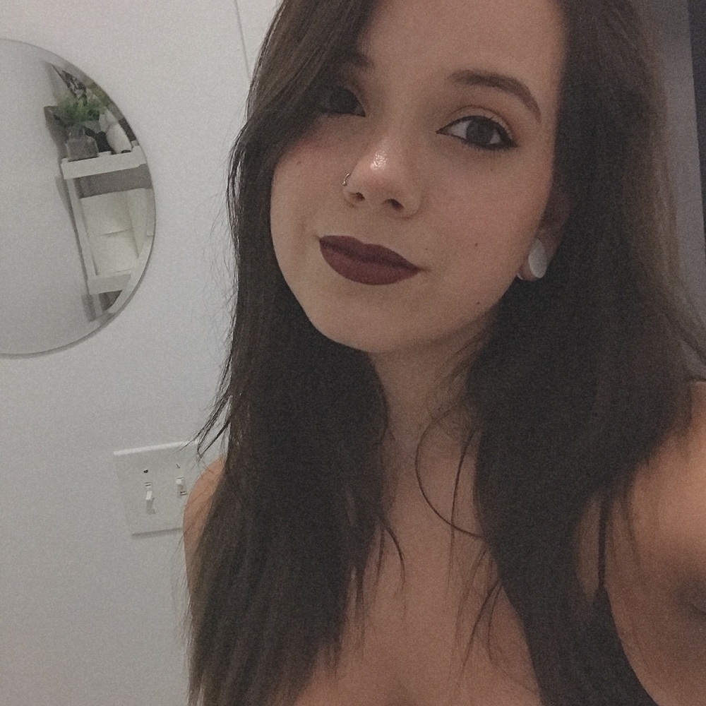 Meet your Posher, Mikaela